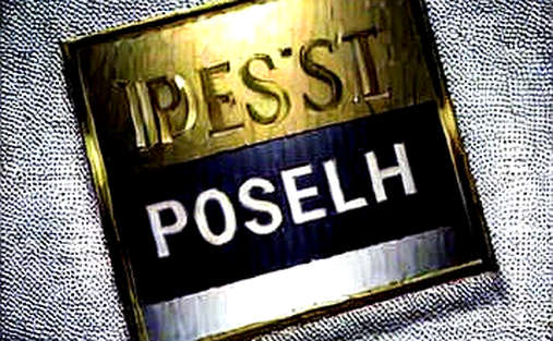 Trump's Hormuz Posturing: A DeFi Liquidity Event in Disguise